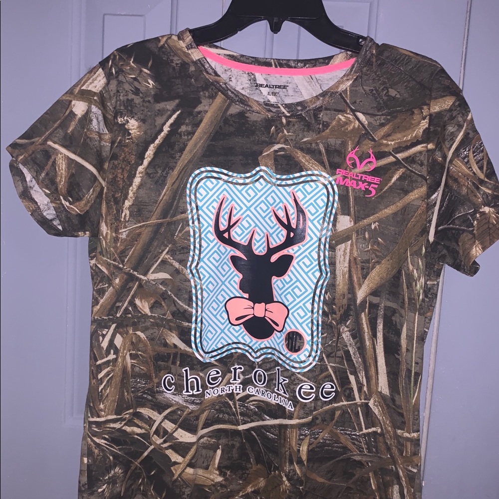 Realteee camo shirt
